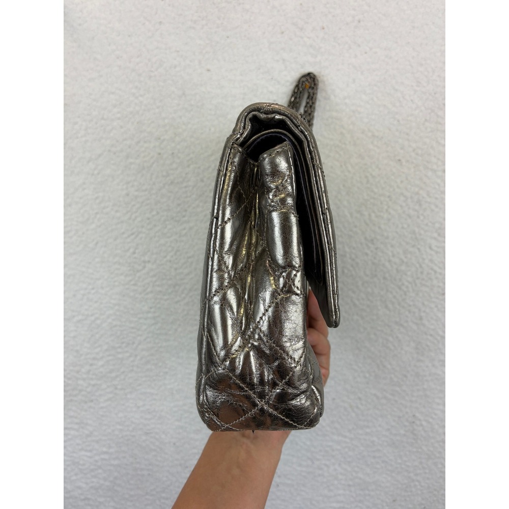 Chanel Metallic Quilted Aged Leather Reissue Shoulder Bag - Picture 9 of 16